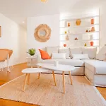 Stunning Flat In Paris